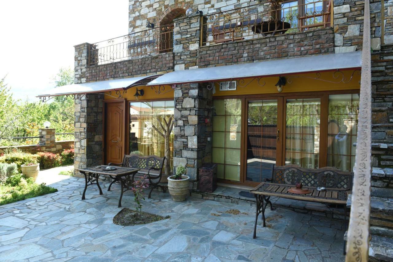 Santa Marina Guesthouse Káto Loutrákion 外观 照片